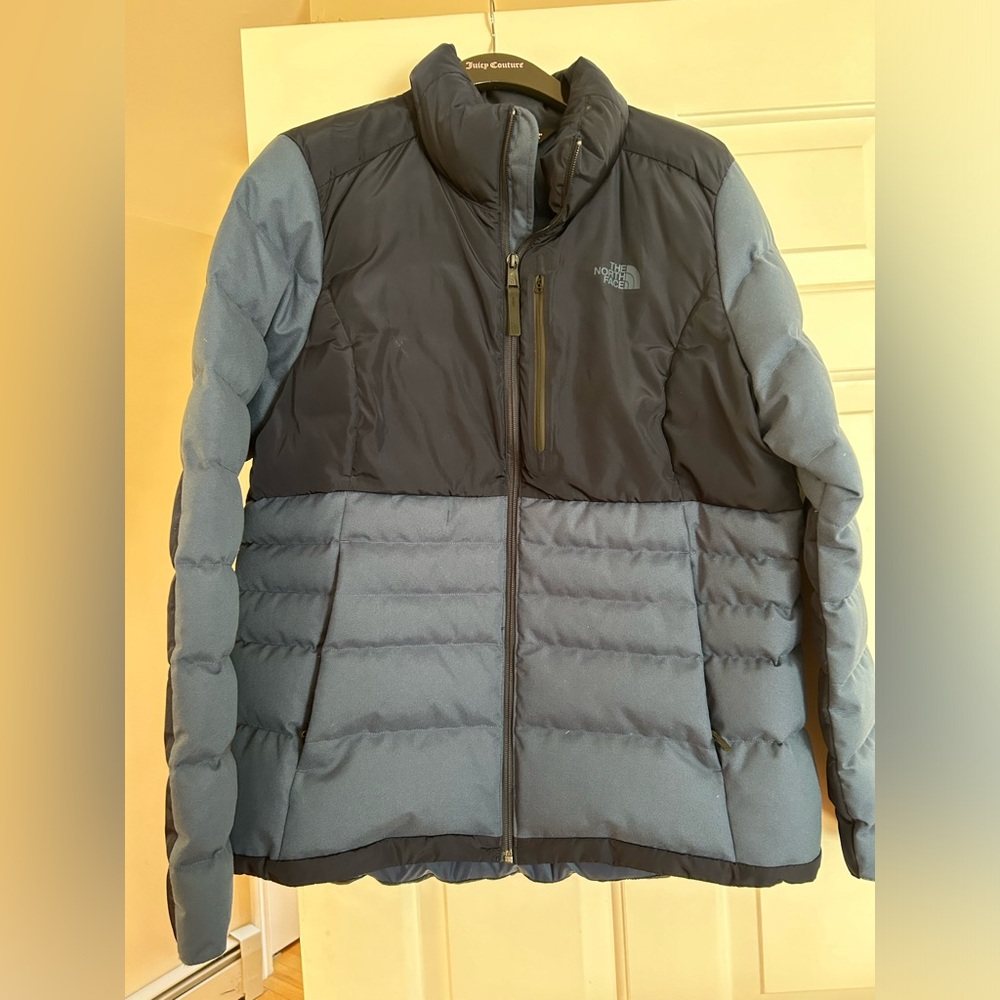 Women’s xl navy north face jacket